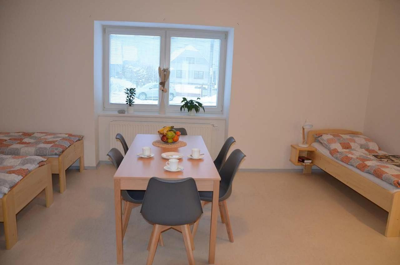 Apartmány Dalov Sternberk Exterior foto
