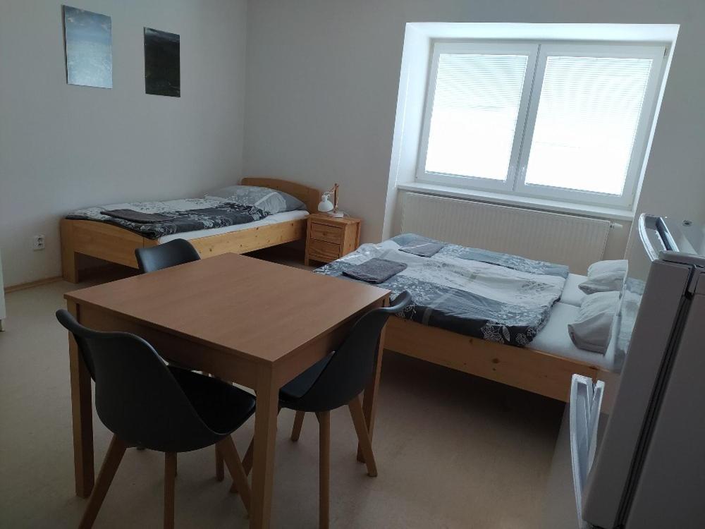 Apartmány Dalov Sternberk Exterior foto